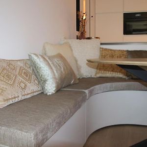 Trendy Flat In Gouden Winkeldriehoek Nabij Strand